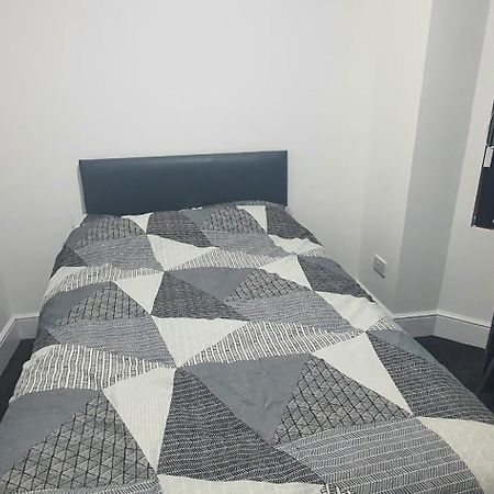 Coventry Elite House Aparthotel Kültér fotó